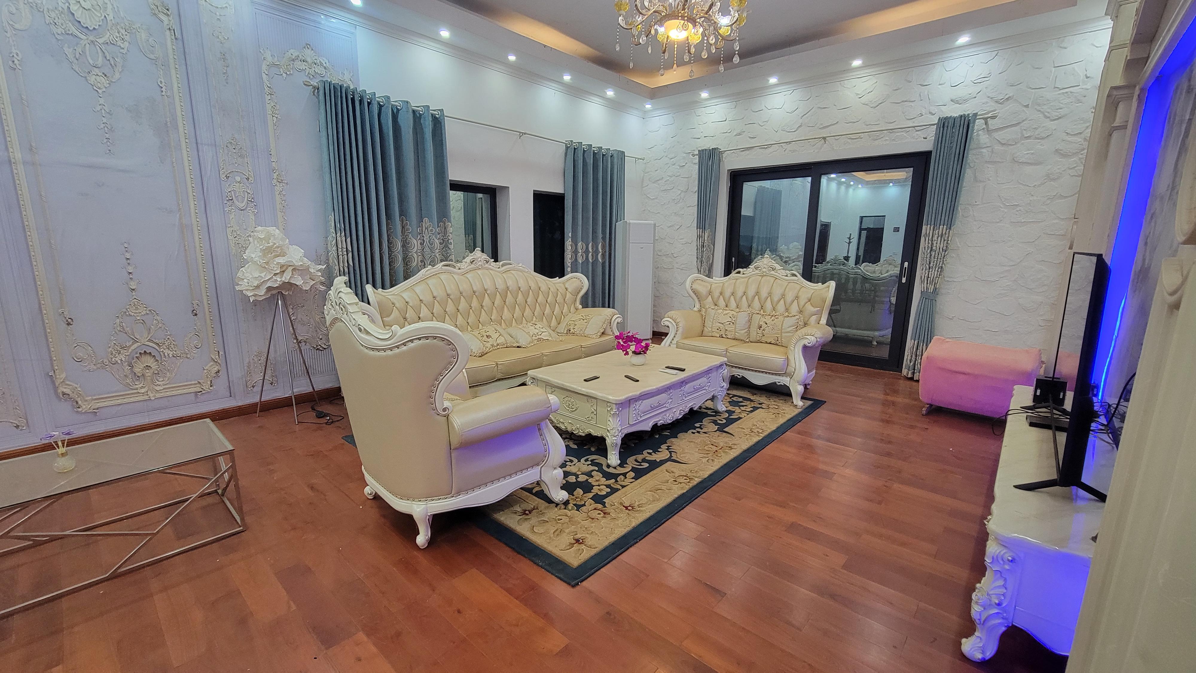 🌟 Villa de Très Haut Standing à Louer – Belle Vue, Bangui 🏡✨